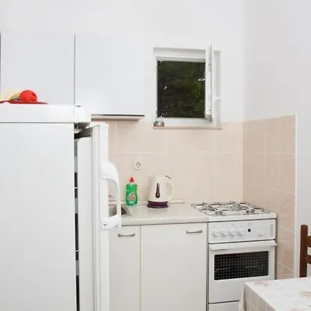 Poscer Apartman *