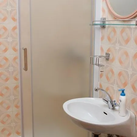 Poscer Apartman *